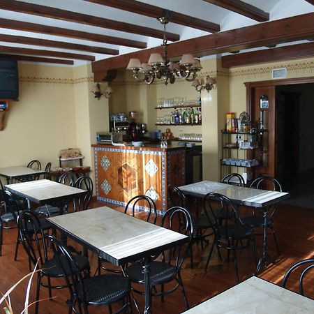 Hotel Del Pastor Морелья Экстерьер фото